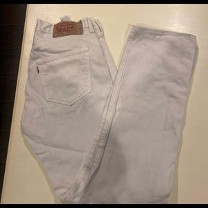 White 501 Levi’s